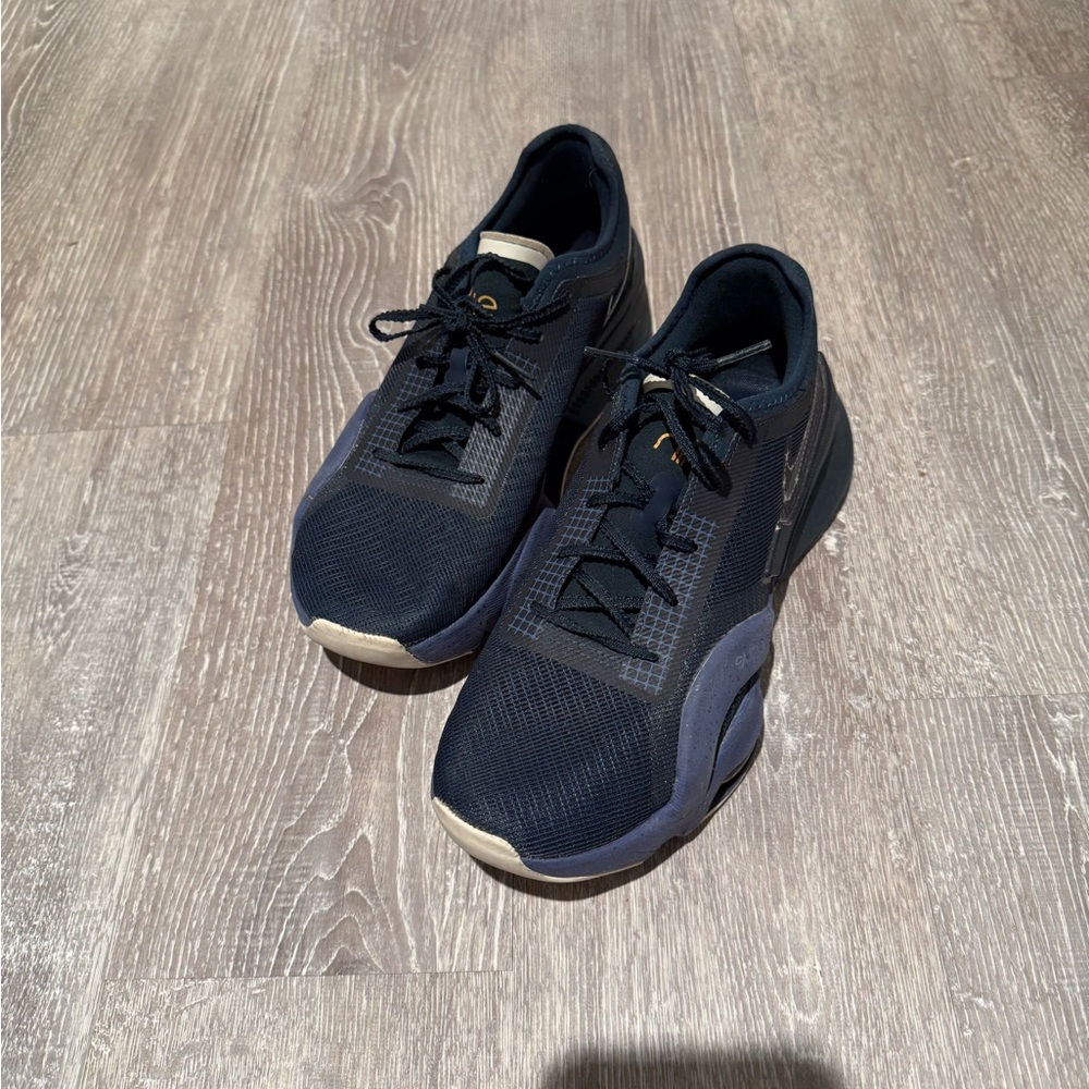 Women’s Nike Superrep Sneakers